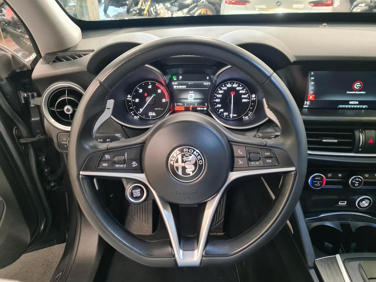 Alfa Romeo Stelvio 2.2 Turbodiesel 210 CV AT8 Q4 Super