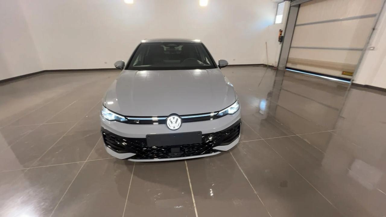 Volkswagen Golf 2.0 TDI 150 CV DSG SCR R-Line