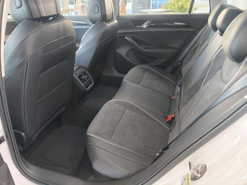 Volkswagen Passat Passat 1.5 tsi ehybrid Passat 204cv dsg