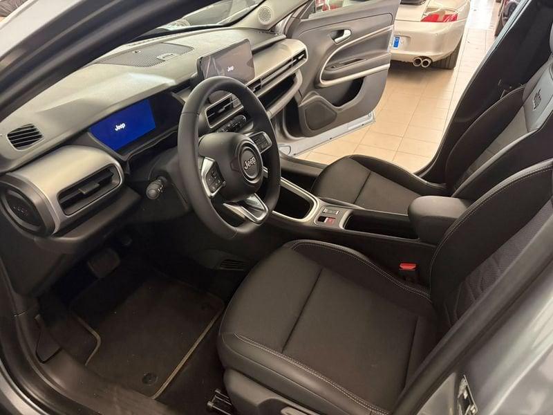 Jeep Avenger BEV BEV 156cv Summit