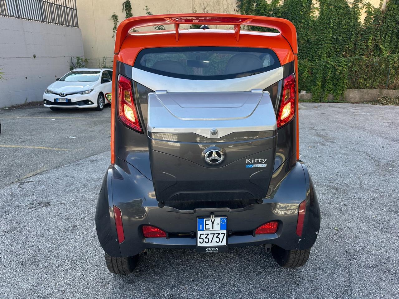 Xev Kitty HS