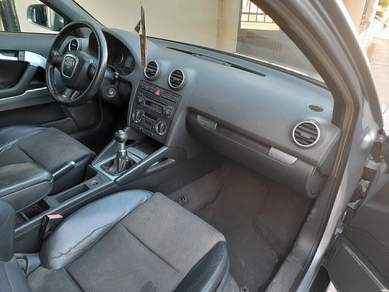 Audi A3 2.0 ALLESTIMENTO S LINE