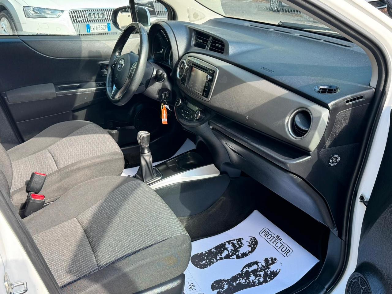Toyota Yaris 1.0 5 porte Active GARANZIA 1 ANNO