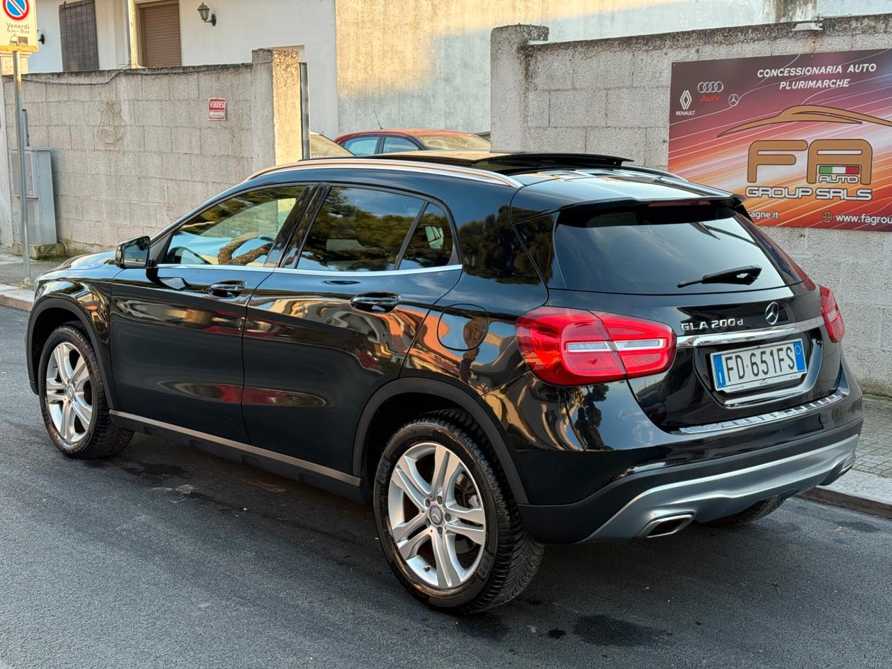 Mercedes GLA 200 d Autom Enduro *TETTO - 2016