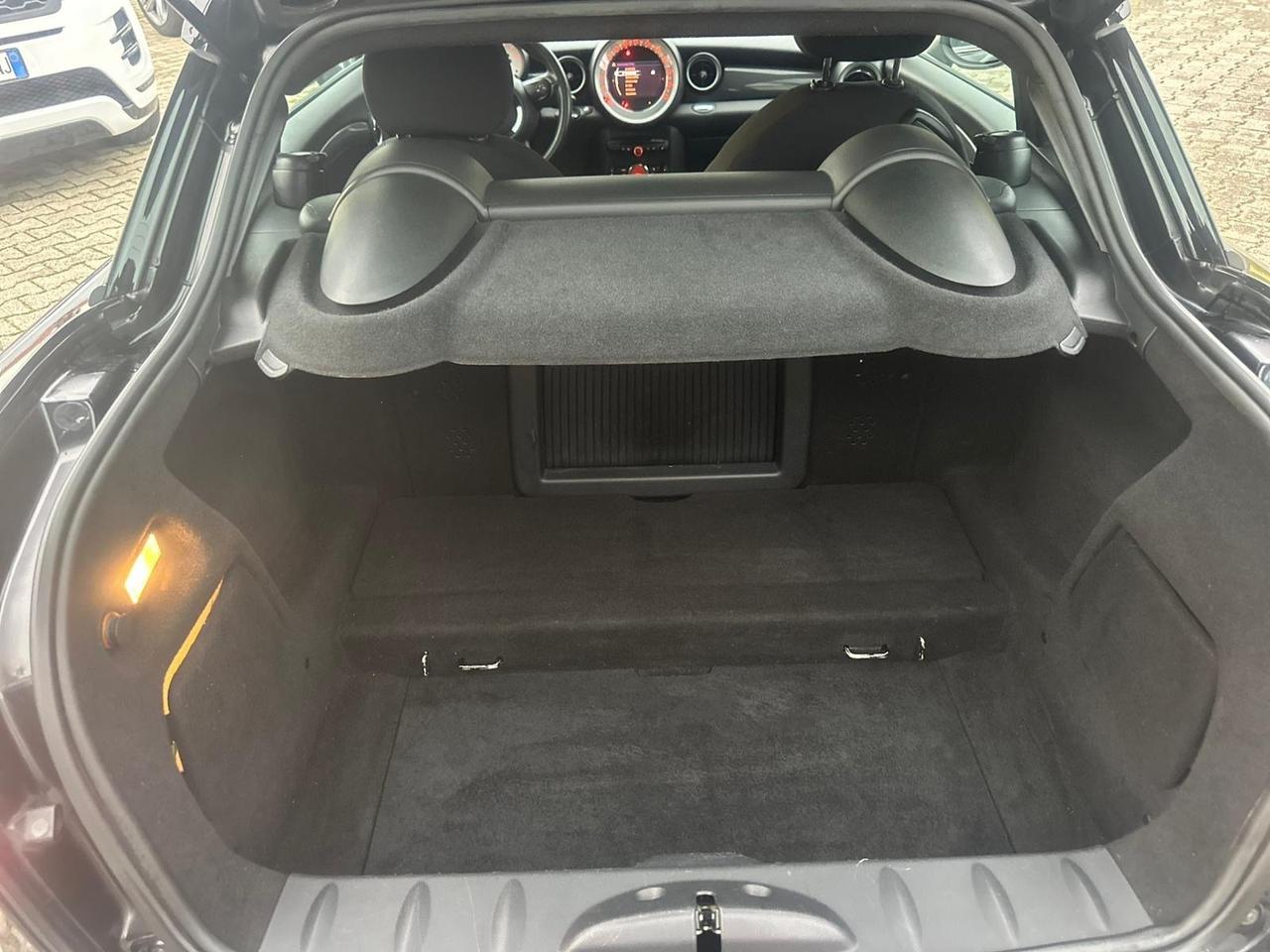 Mini Cooper SD Coupe 2.0 Coupé