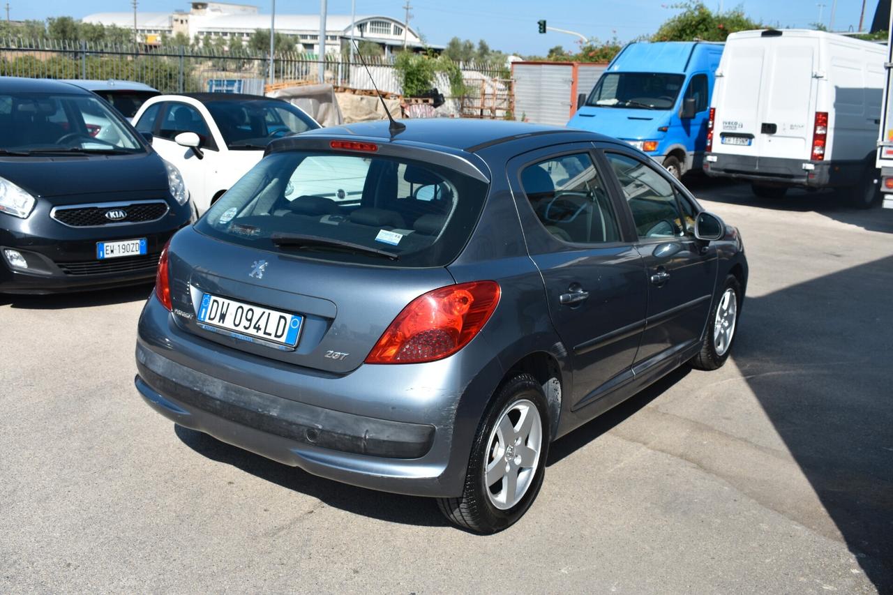 Peugeot 207 1.4 5p. GPL- 2009