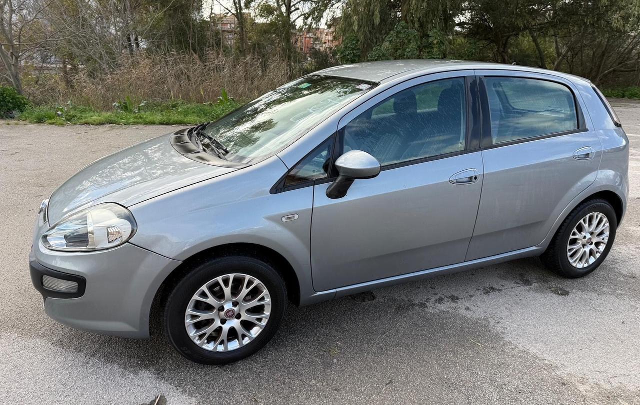 Fiat Punto 1.3 MJT II 75 CV 5 porte Easy