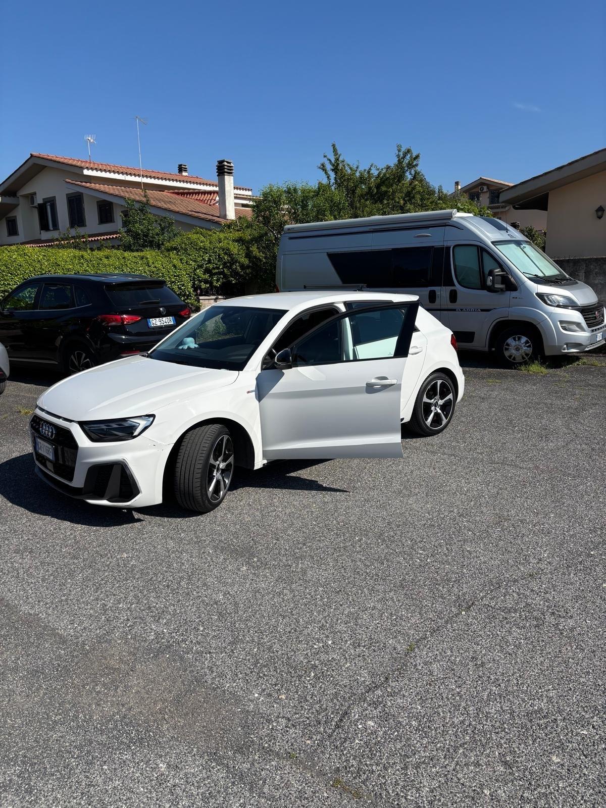 Audi A1 SPB 30 TFSI S tronic line edition