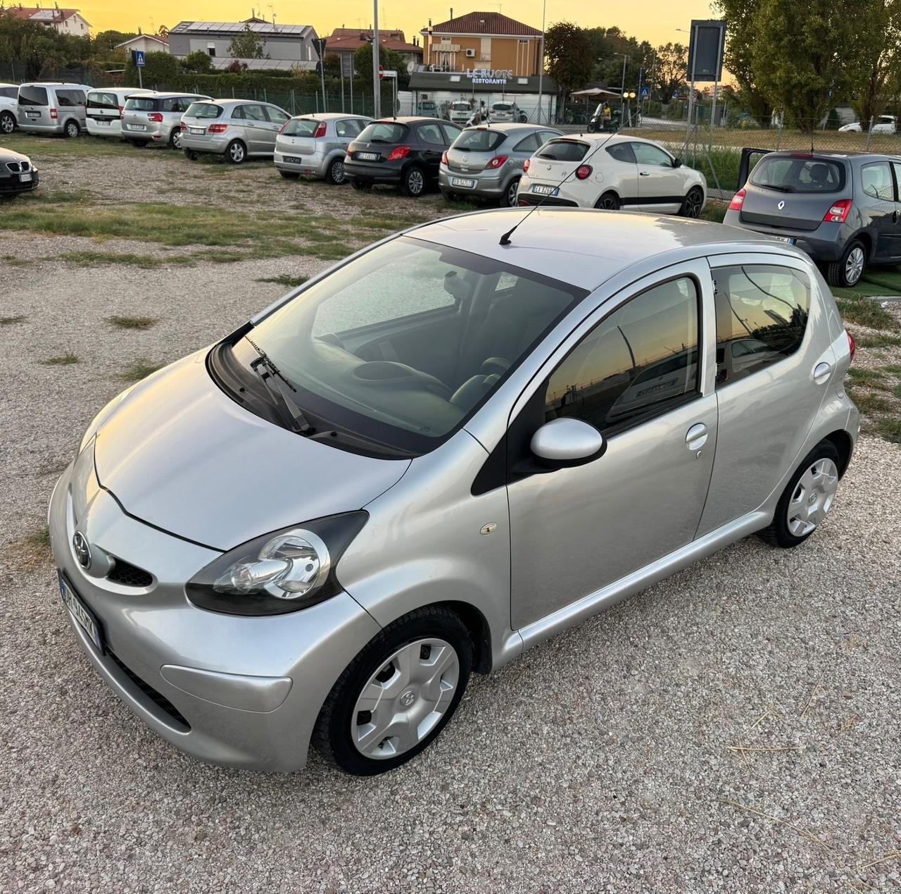 Toyota Aygo 1.0 12V VVT-i 5 porte
