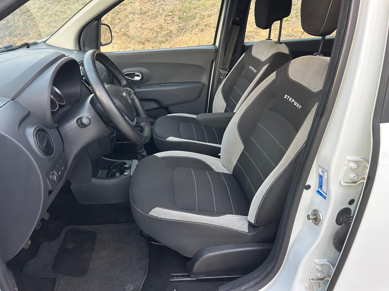 Dacia Lodgy Stepway 1.6 100 CV S&S GPL 5 posti