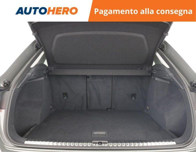 AUDI Q3 40 TFSI quattro S tronic S line edition