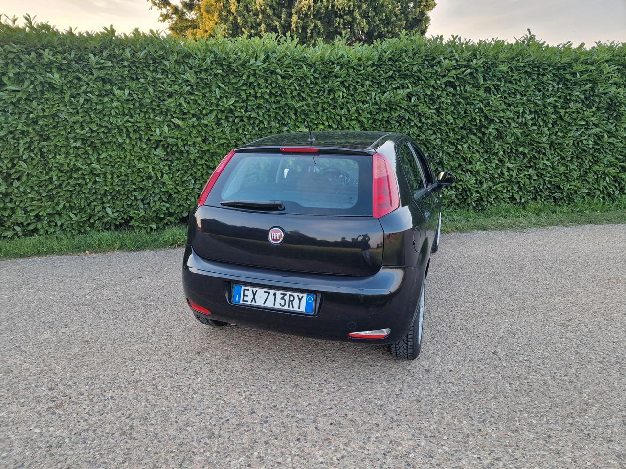 Fiat Punto 1.3 MJT 75cv 5p
