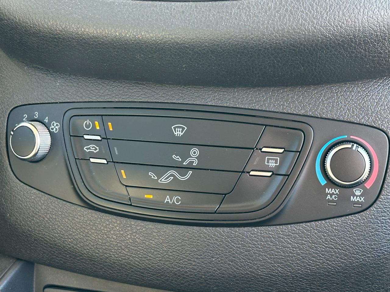 FORD Tourneo Connect 1.0 EcoBoost Plus