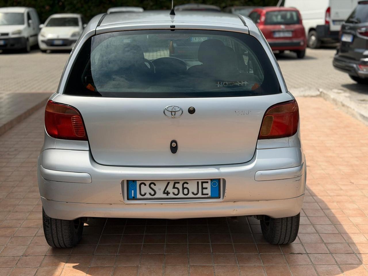 Toyota Yaris 1.0i 16V cat 3 porte Sol