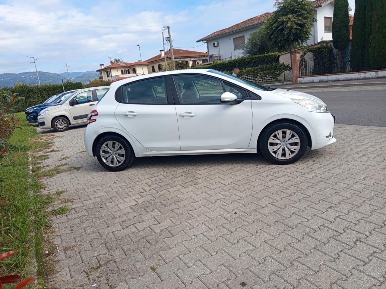Peugeot 208 1.0 VTi 68 CV 5 porte Active