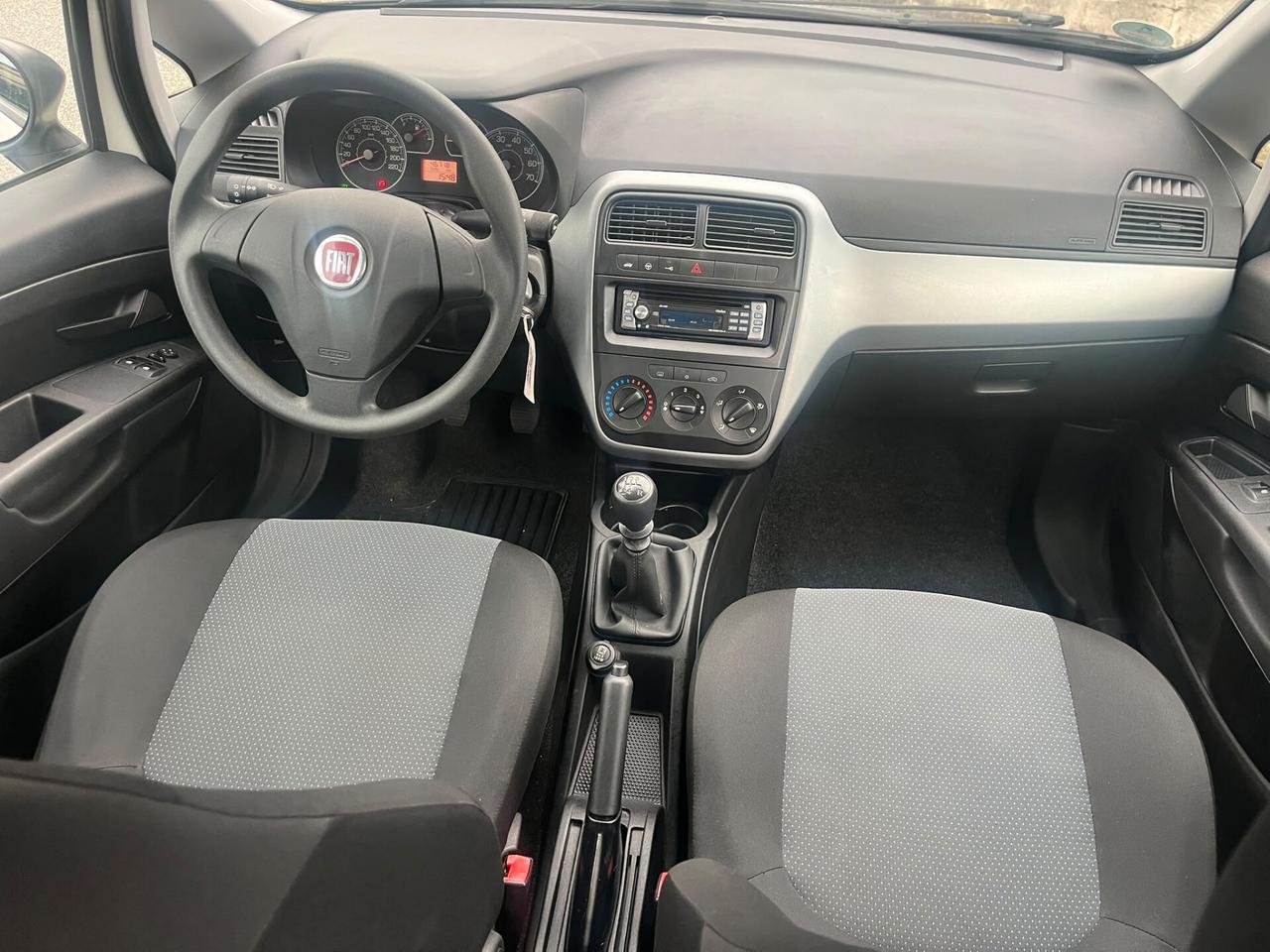 Fiat Grande Punto 1.2 5p SOLO 40.000KM