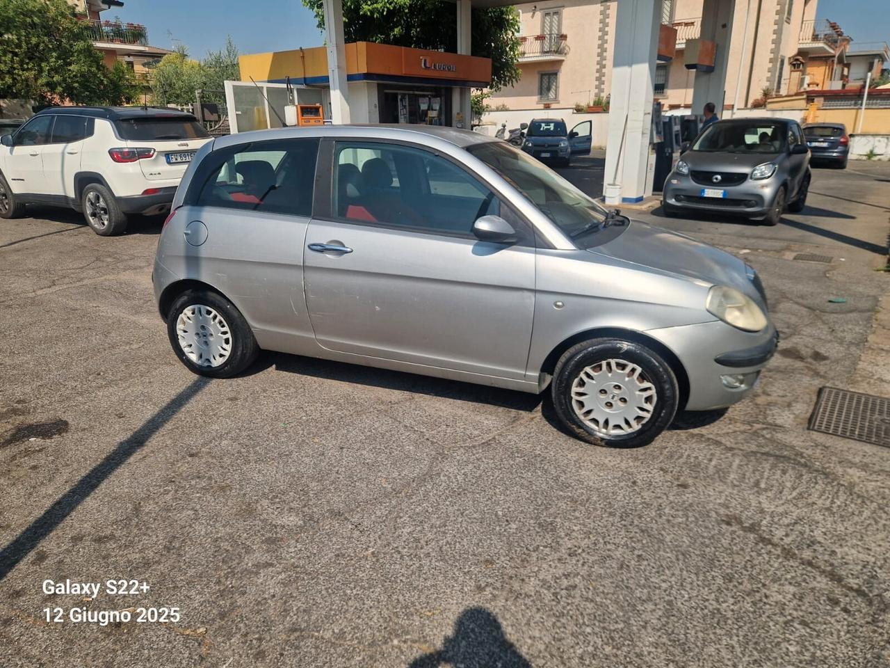 Lancia Ypsilon 1.3 MJT 75 CV Argento