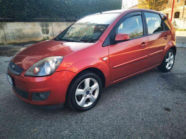 FORD Fiesta 1.2 16V 5p. 58000km