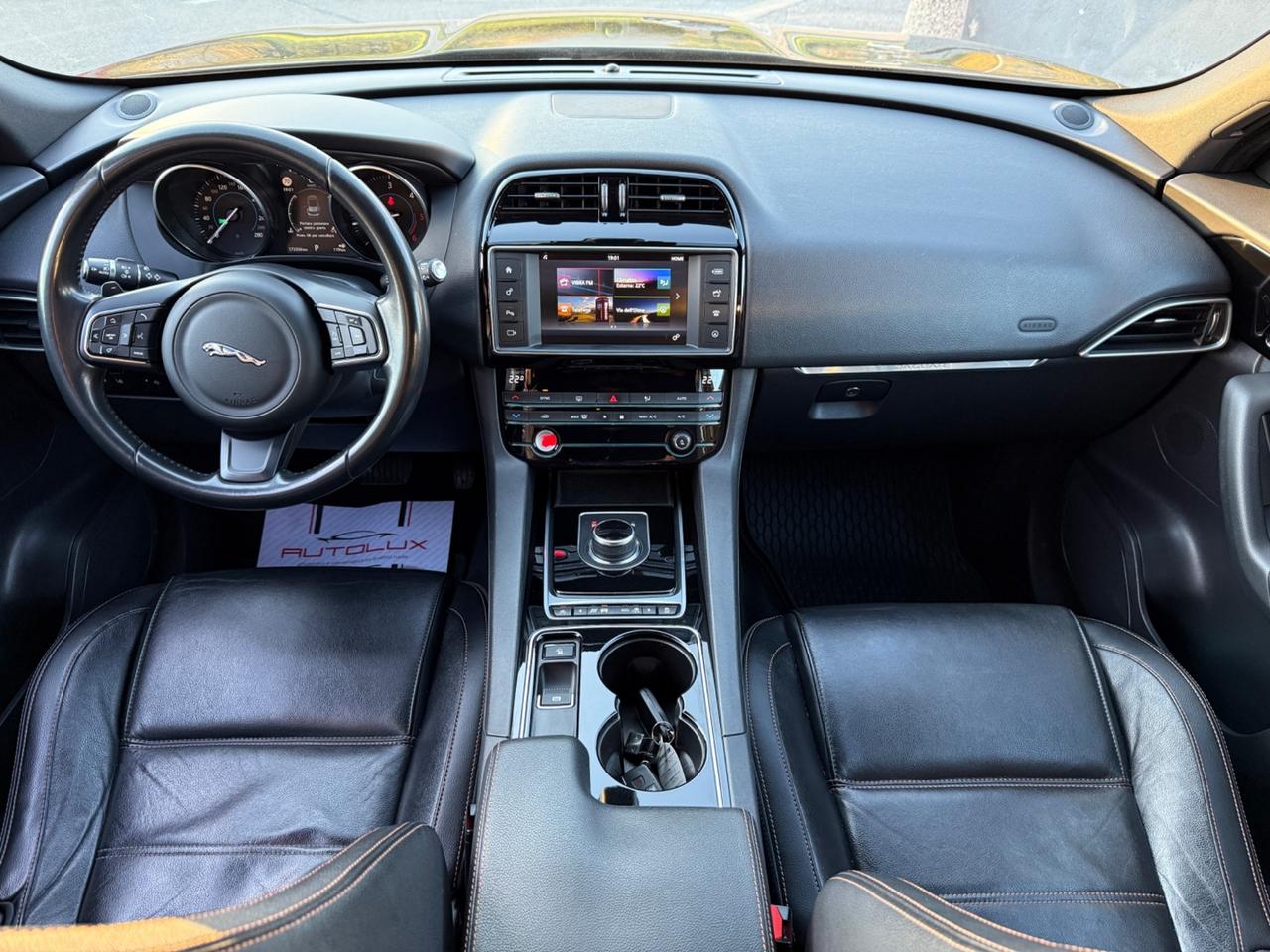 Jaguar F-Pace 2.0 D 180 CV AWD aut. Portfolio 2017