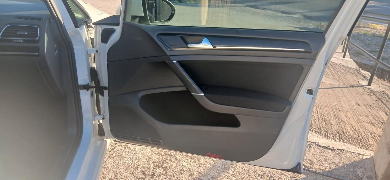 Volkswagen Golf 7° 2.0 TDI 5p. Highline BMT - 2012