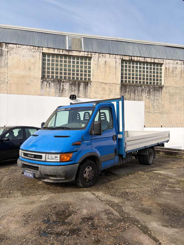 IVECO Daily 35C 13 2.8D PL CASSONATO
