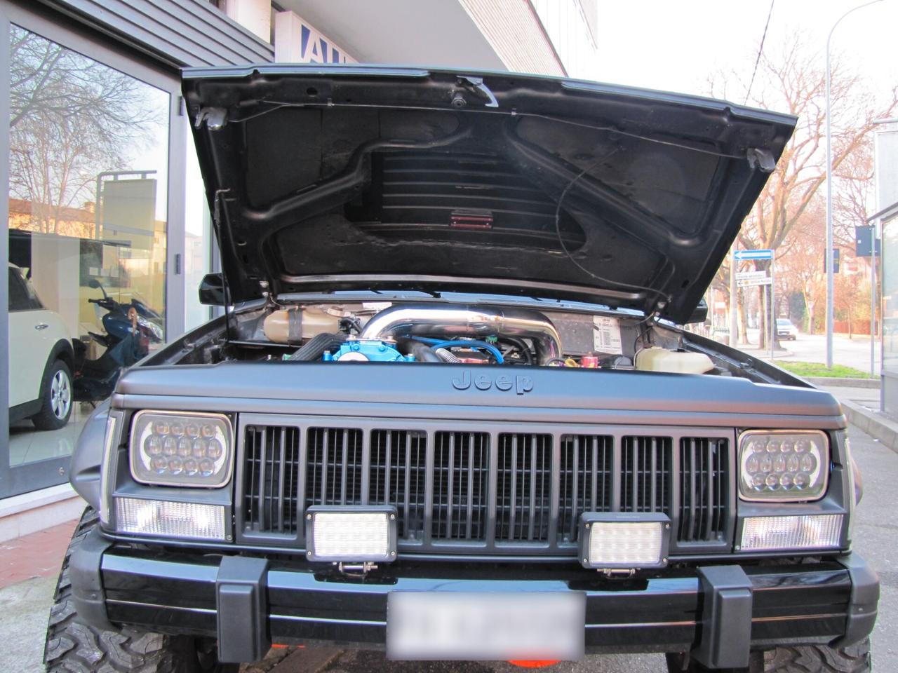 Jeep Cherokee 4.0 Benzina