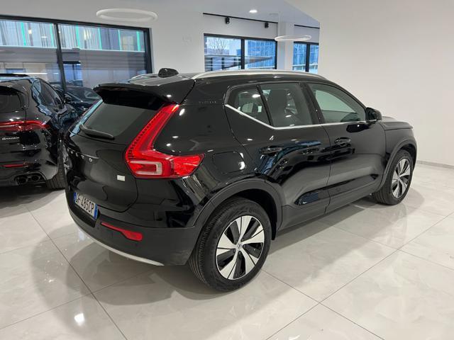 VOLVO XC40 T4 Recharge Plug-in Hybrid Inscription Expression