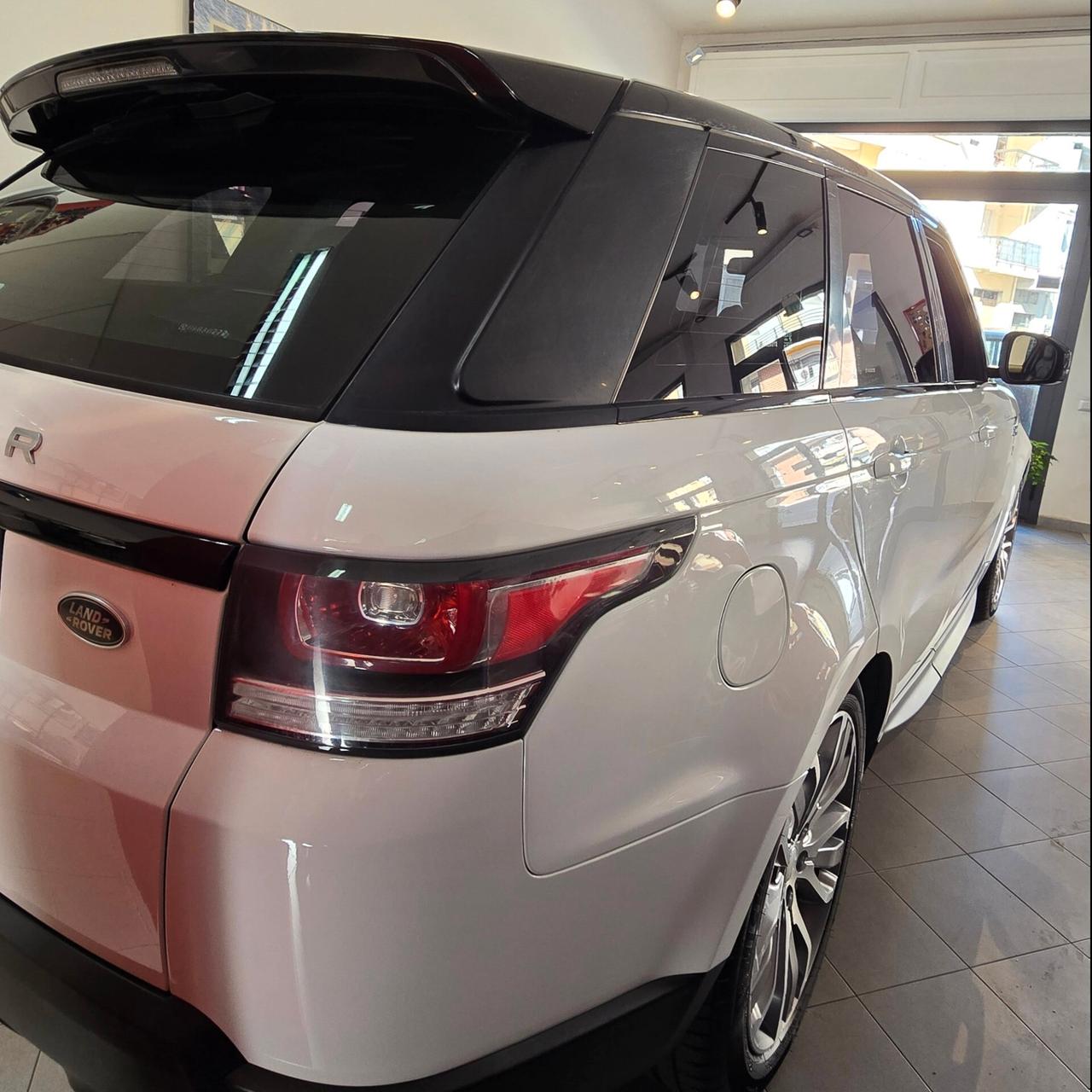 Range Rover Sport 3.0 TDV6 HSE Dynamic