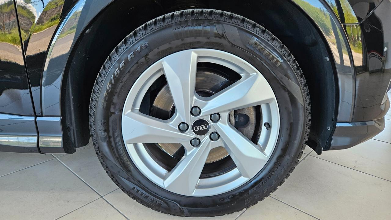 Audi Q3 2.0 TDI 40 TDI Quattro S tronic Advanced