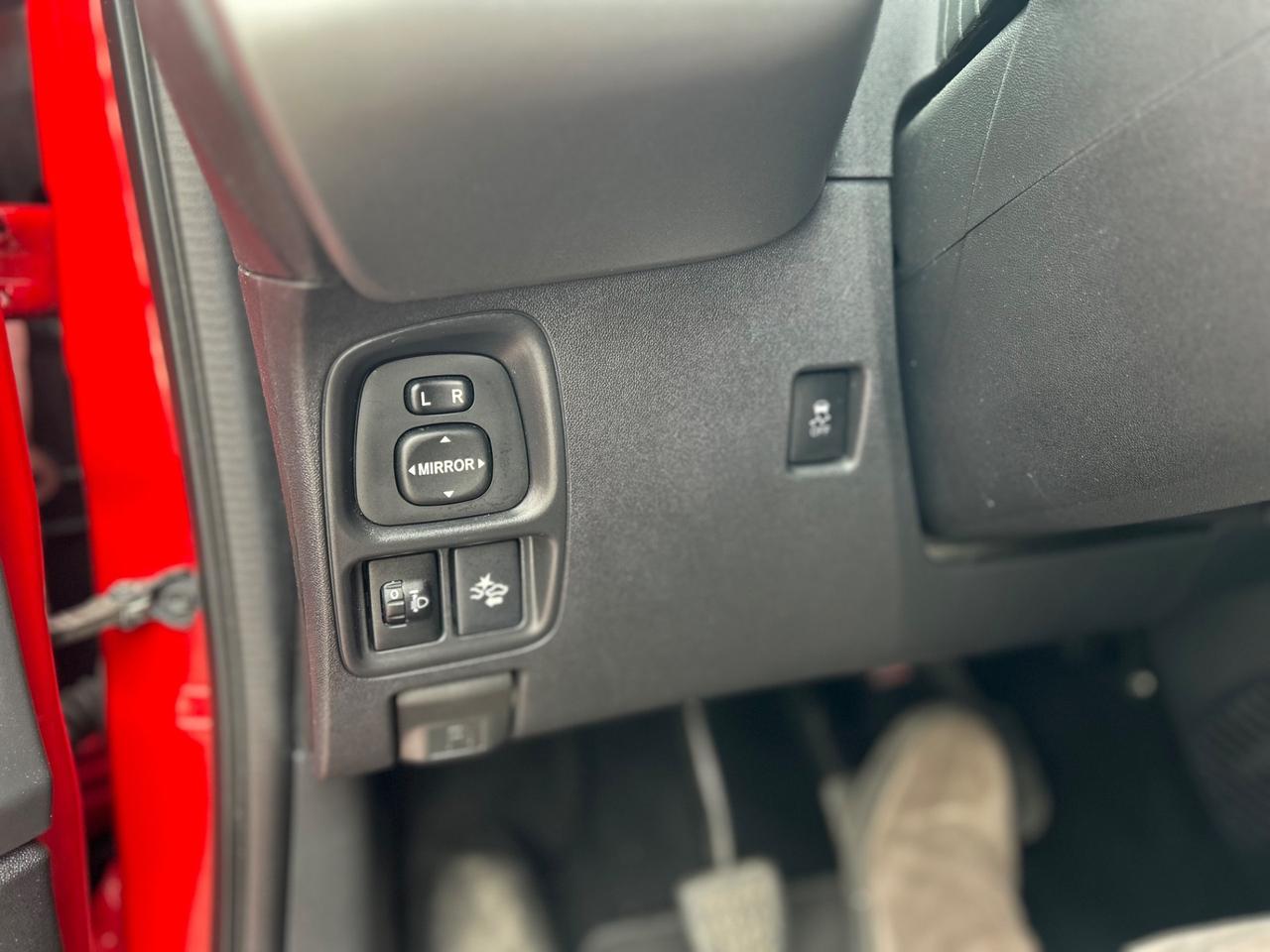 Toyota Aygo Connect x-clusiv 1.0 72cv 5p *NEOPATENTATI*STUPENDA*