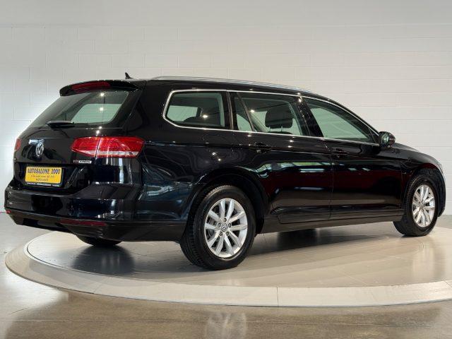 VOLKSWAGEN Passat Variant 1.6TDI Comfortline Business BlueMotion Technology