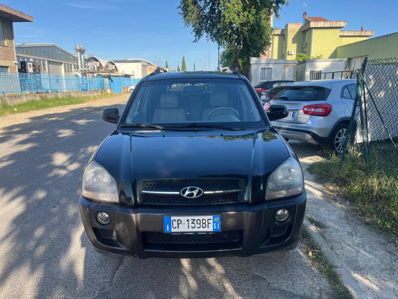 Hyundai Tucson 2.0 CRDi TD Dynamic AUTOMATICO 4X4 SOLI 90.000 KM
