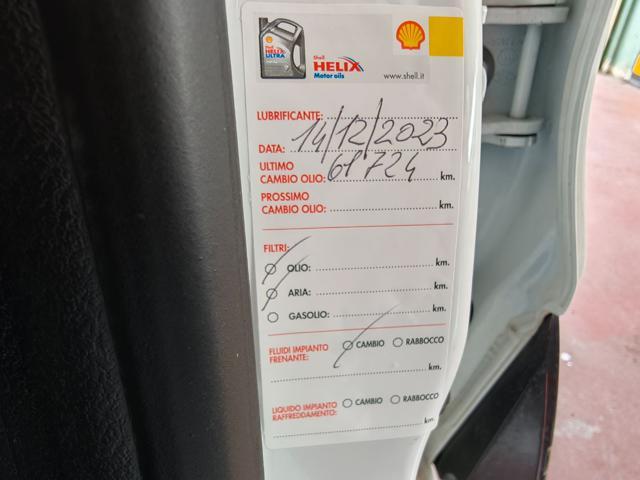 RENAULT Clio 1.2 Benzina ( KM 90.000 TAGLIANDATI )