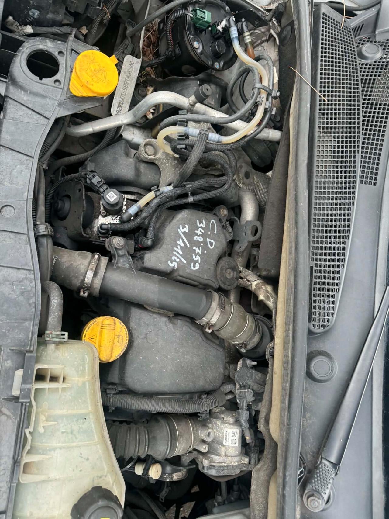 Renault Kangoo Anno 2014 1.5 Diesel 90CV CINGHIA FATTA