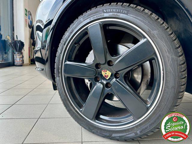 PORSCHE Cayenne 3.0 Diesel PlatinumEdition *TETTO*CHRONO*GTS PACK*