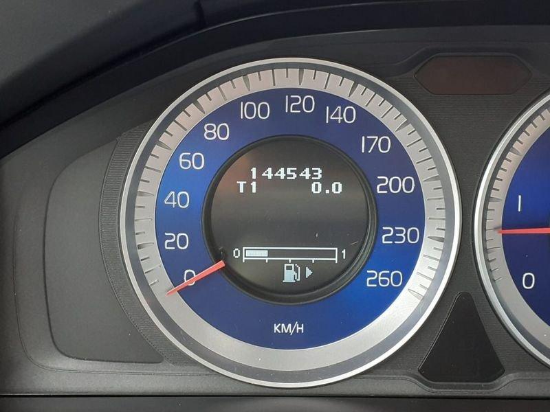 Volvo XC60 D5 AWD Geartronic R-design KM CERTIFIC-GARANZIA