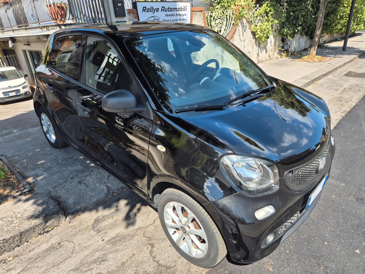 Smart ForFour 70 1.0 Youngster