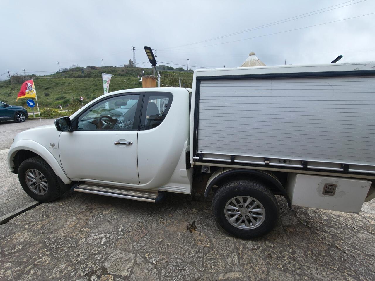 Mitsubishi L200 2.5 DI-D/178CV DC Intense DPF