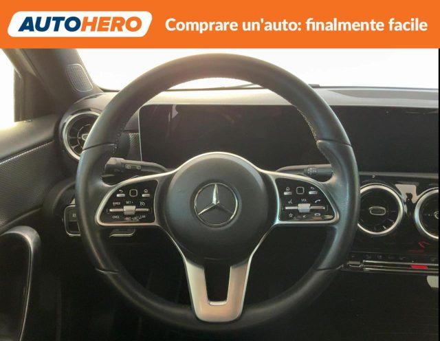 MERCEDES-BENZ A 180 d Automatic Sport