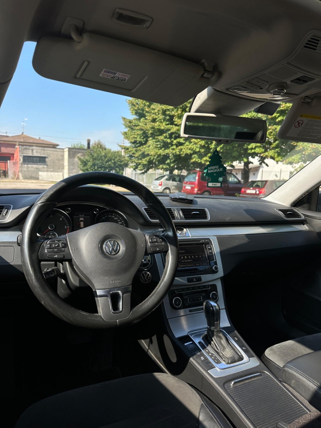 Volkswagen Passat 2.0 DSG