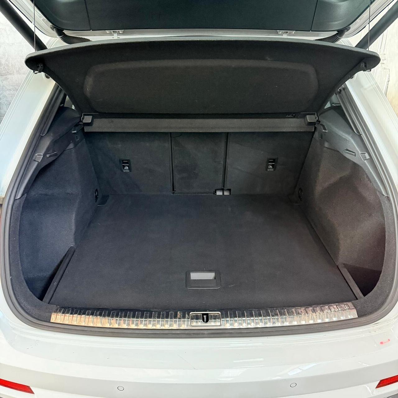 Audi Q3 35 TDI S TRONIC S line edition +VIRTUAL + FULL LED MATRIX+CERCHI 19'