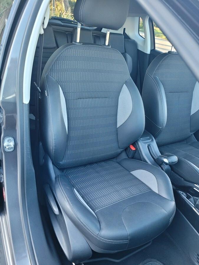 Peugeot 2008 BlueHDi 100 Allure