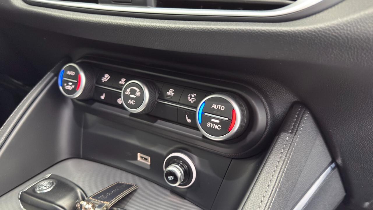 Alfa Romeo Stelvio 2.2 Veloce 210 CV AT8 Q4 Ti