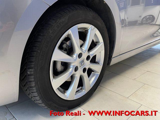 OPEL Corsa 1.2 Edition NEOPATENTATI prezzo reale !!!!!