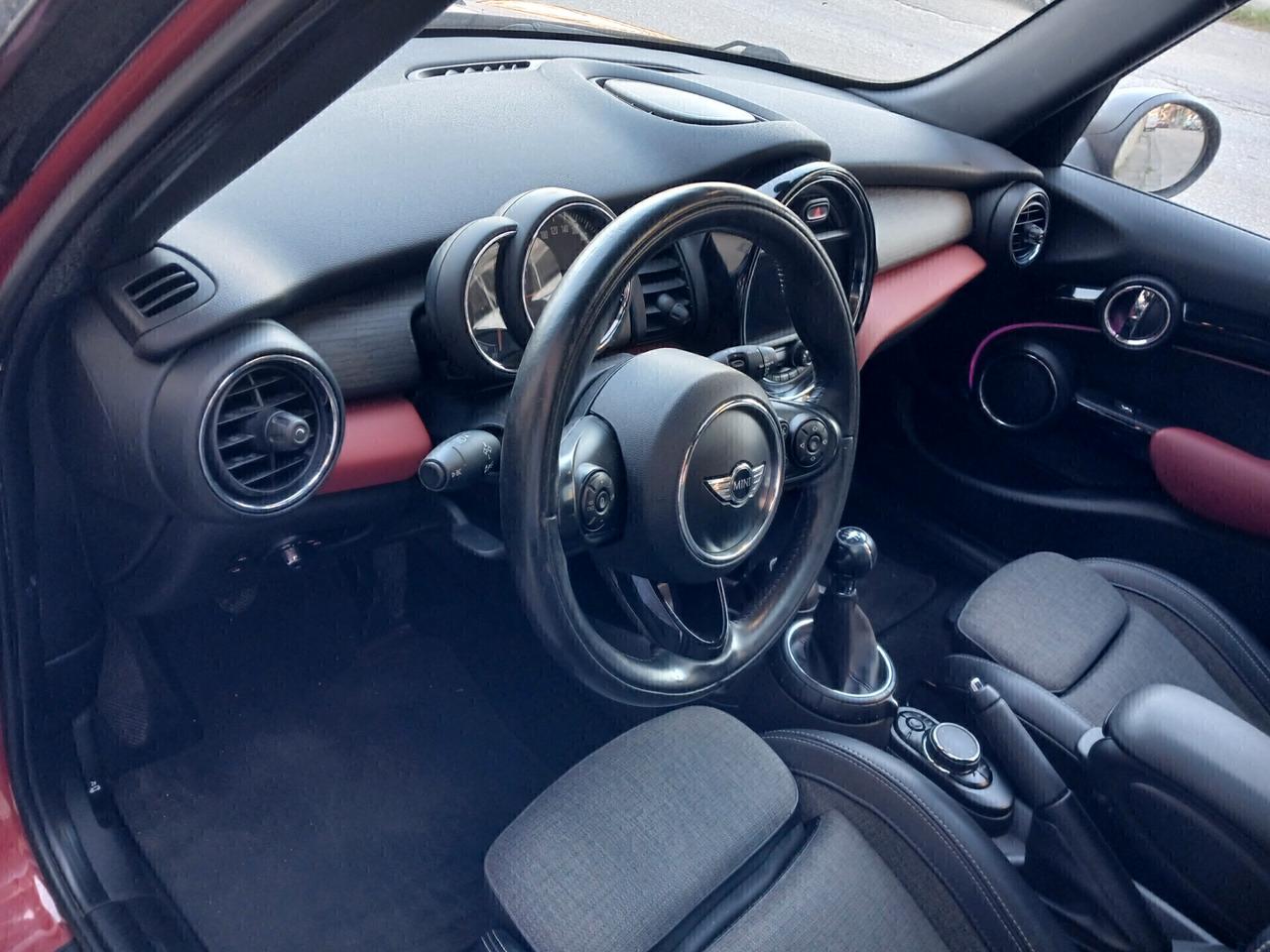 Mini 1.5 Cooper D 5 porte