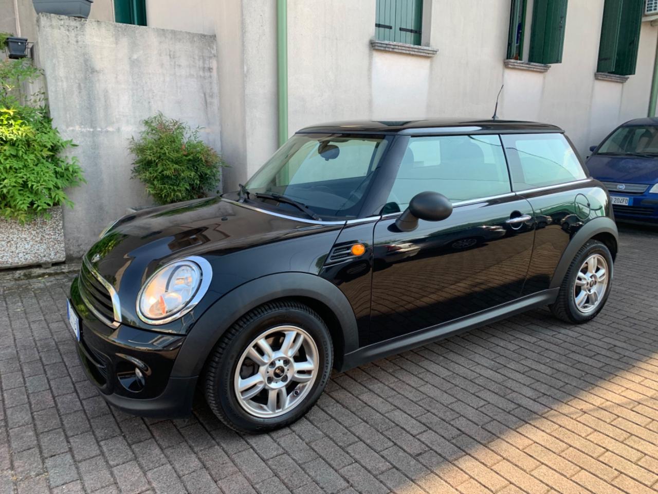 Mini Mini 1.6 16V One (55kW)