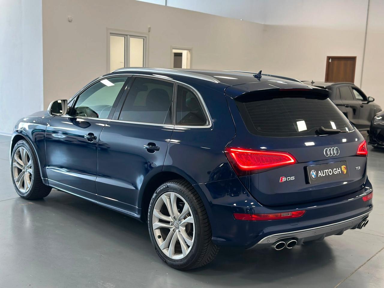 Audi Q5 SQ5 3.0 V6 TDI Biturbo quattro tiptronic