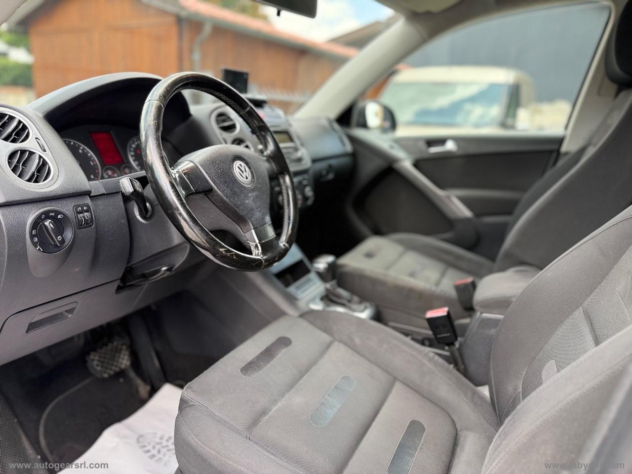 VOLKSWAGEN Tiguan 2.0 16V TDI tip Sport&Style