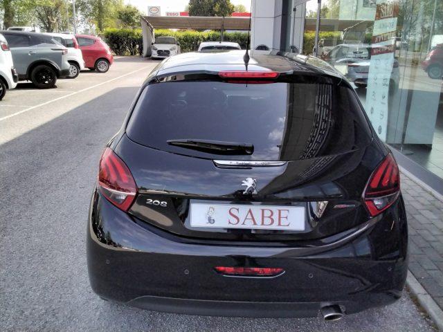 PEUGEOT 208 Peugeot 208 5 porte GT Line