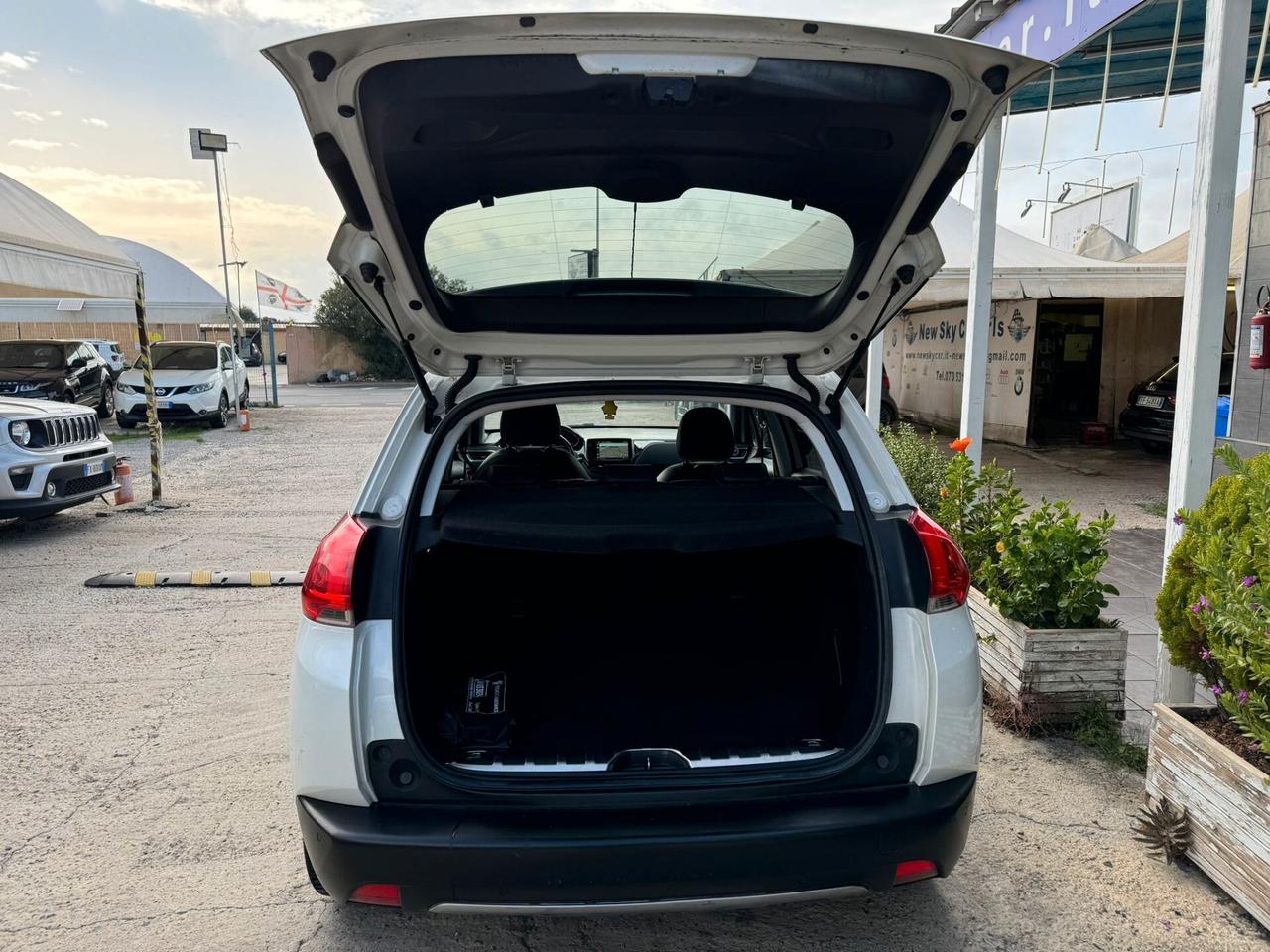 Peugeot 2008 BlueHDi 120 S&S Allure